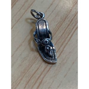 .925 Vintage High Heel Sandal Sterling Silver Jewelry Charm #shoe collector